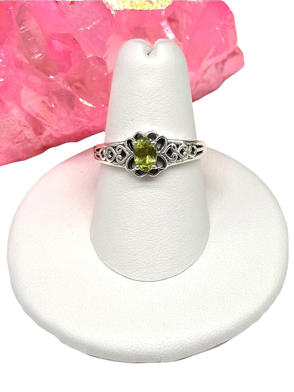 Peridot Ring Size 7 Solid 925 Sterling Silver Oval Faceted Green Stone Dainty